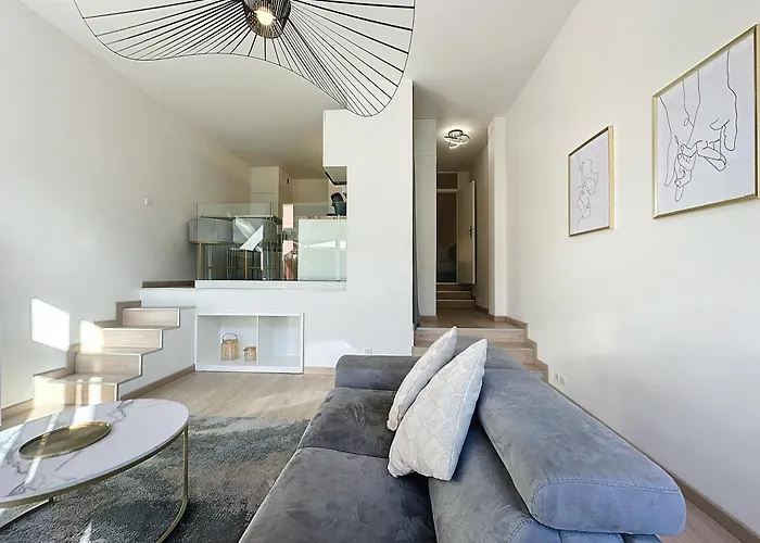 2 Pieces - Parking - Jacuzzi - Food & Drink - Apartment